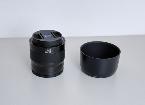 Zeiss planar touit 1 - touit, 32