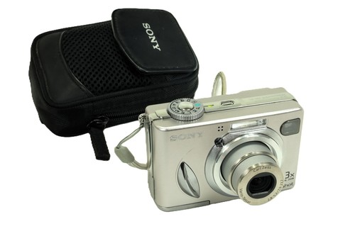 Sony cyber shot dsc carl - dsc-w5,